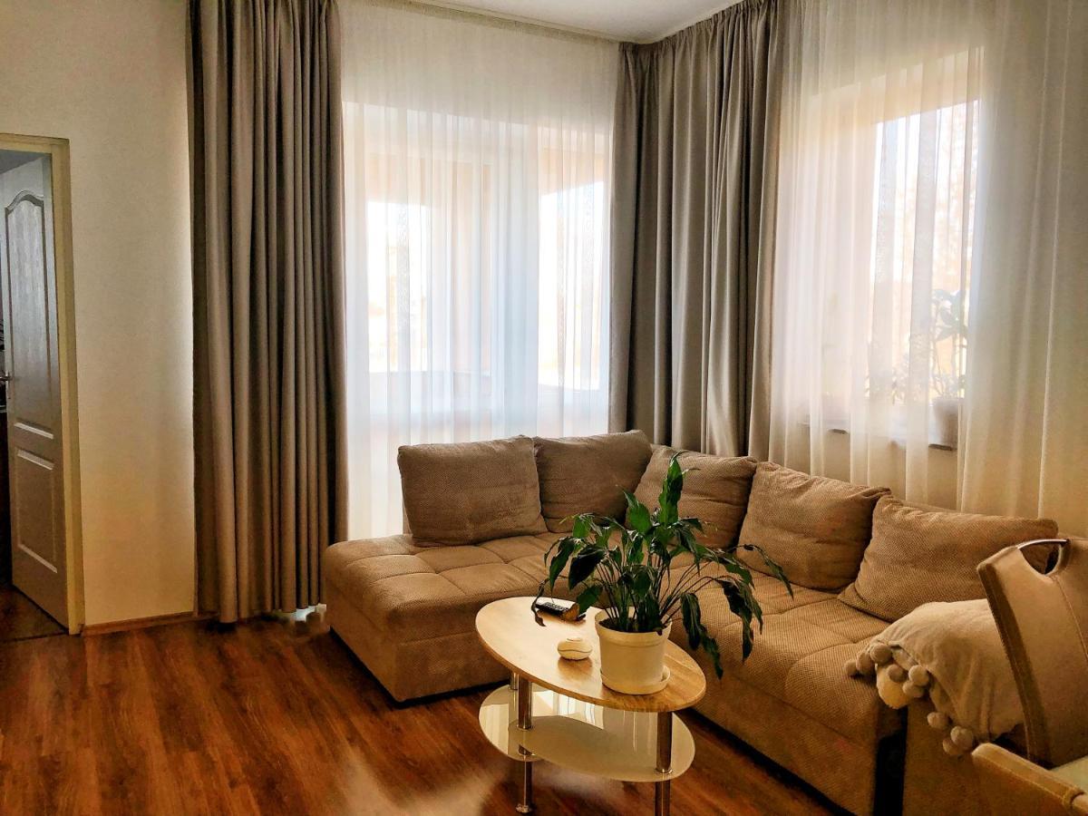 Boro Apartman Тисафюред Экстерьер фото