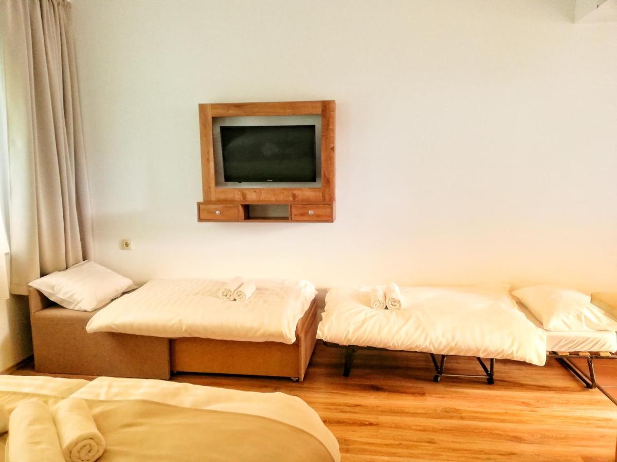 Boro Apartman Тисафюред Экстерьер фото