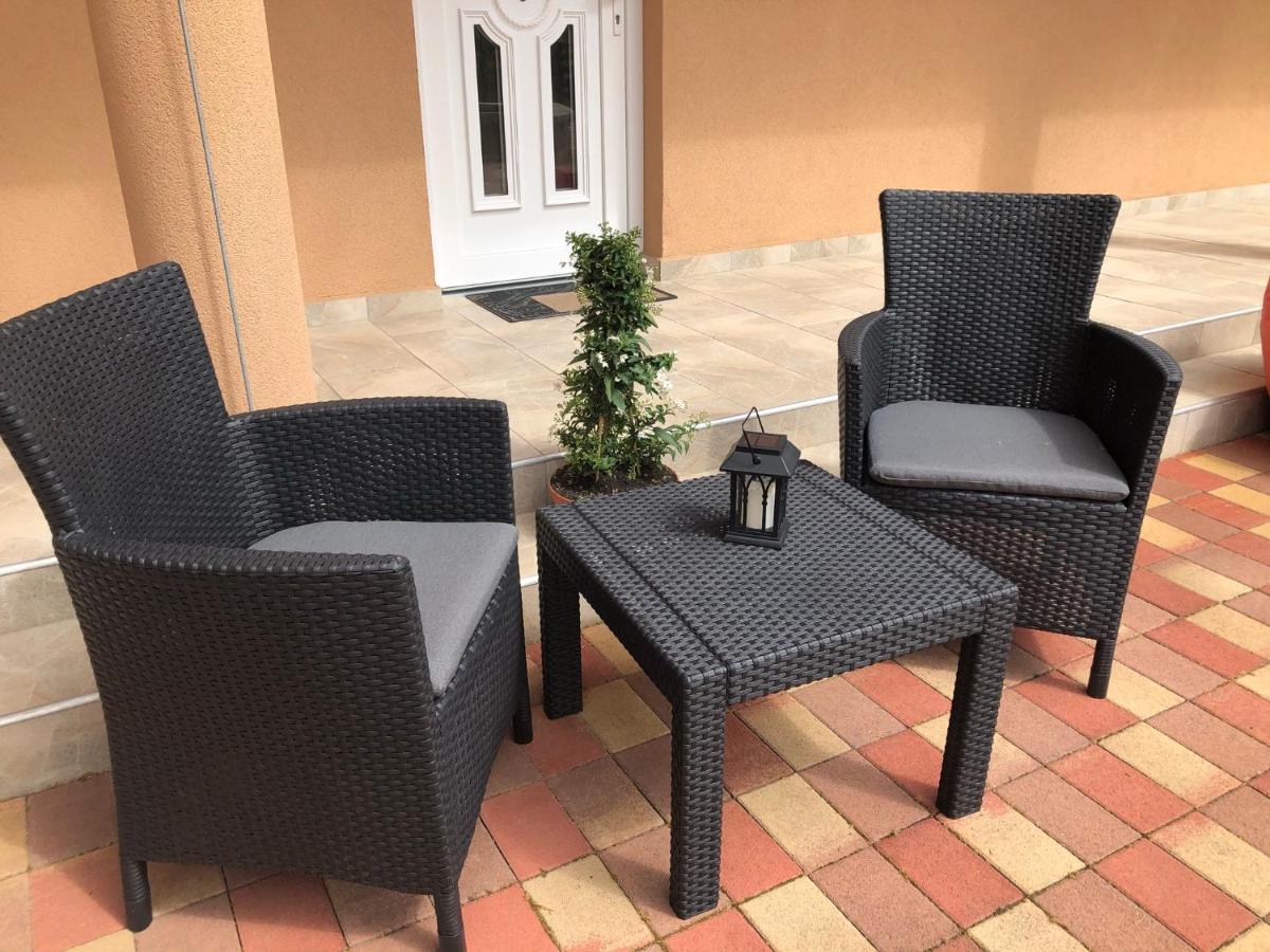 Boro Apartman Тисафюред Экстерьер фото