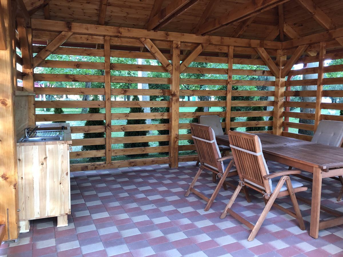 Boro Apartman Тисафюред Экстерьер фото