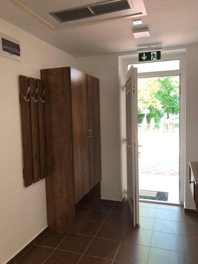 Boro Apartman Тисафюред Экстерьер фото